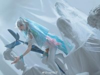 和Vams子蛇皮一起，跑到那光鲜亮丽、唯美惊艳的摄影棚中，拍摄出最美的美图吧