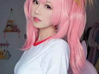 千反田鹿子小僵尸的精致cos作品分享：欧洲古堡也逃不出这双眼睛的迷人光芒