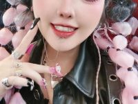 沉浸于千煌弑夜的写真作品，更深刻地感受其美