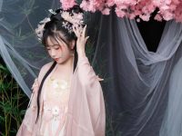 粉墨登场： 喵小吉花嫁最新cos作品震撼呈现