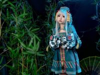 点开这篇文章，一起欣赏这个喵小吉爆机少女cos的美图原图