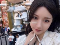 小巫女露娜柠檬海盐：时尚摄影领域的新锐coser