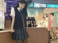 是一只九龄整容前照片,深邃眼神给你戳心的原图