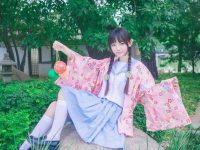 着迷于樱花的你不容错过的樱群cos独角兽之美