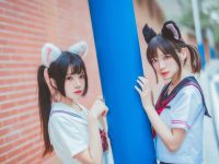 疯了个猫coser美图分享:梦幻色彩与甜蜜少女的完美结合