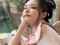 秋和柯基欺凌日记：甜蜜恋人的秋日约会，cos原图更新。