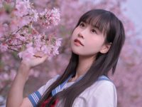 萌芽儿瓶儿发布了这个图包，惊艳你的眼球，这份好看不容错过。