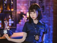 许岚lan《暗黑修女》美图,让你沉浸在神秘的黑暗世界中。