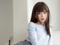 迷之呆梨是谁,她的照片中充满了创意和艺术感,让人注目不已。