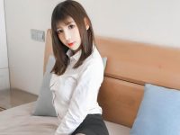 雯粥粥i黑历史代表着精美的摄影作品，每一张照片都是完美的美图