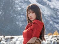 专业摄影师呈现的香草喵露露小鹿乱撞瑜伽服,完美呈现这位角色的魅力。