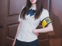 还在找高清图片?鹿八岁照片下载,让你穿越到森林